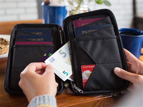 best wallets for traveling